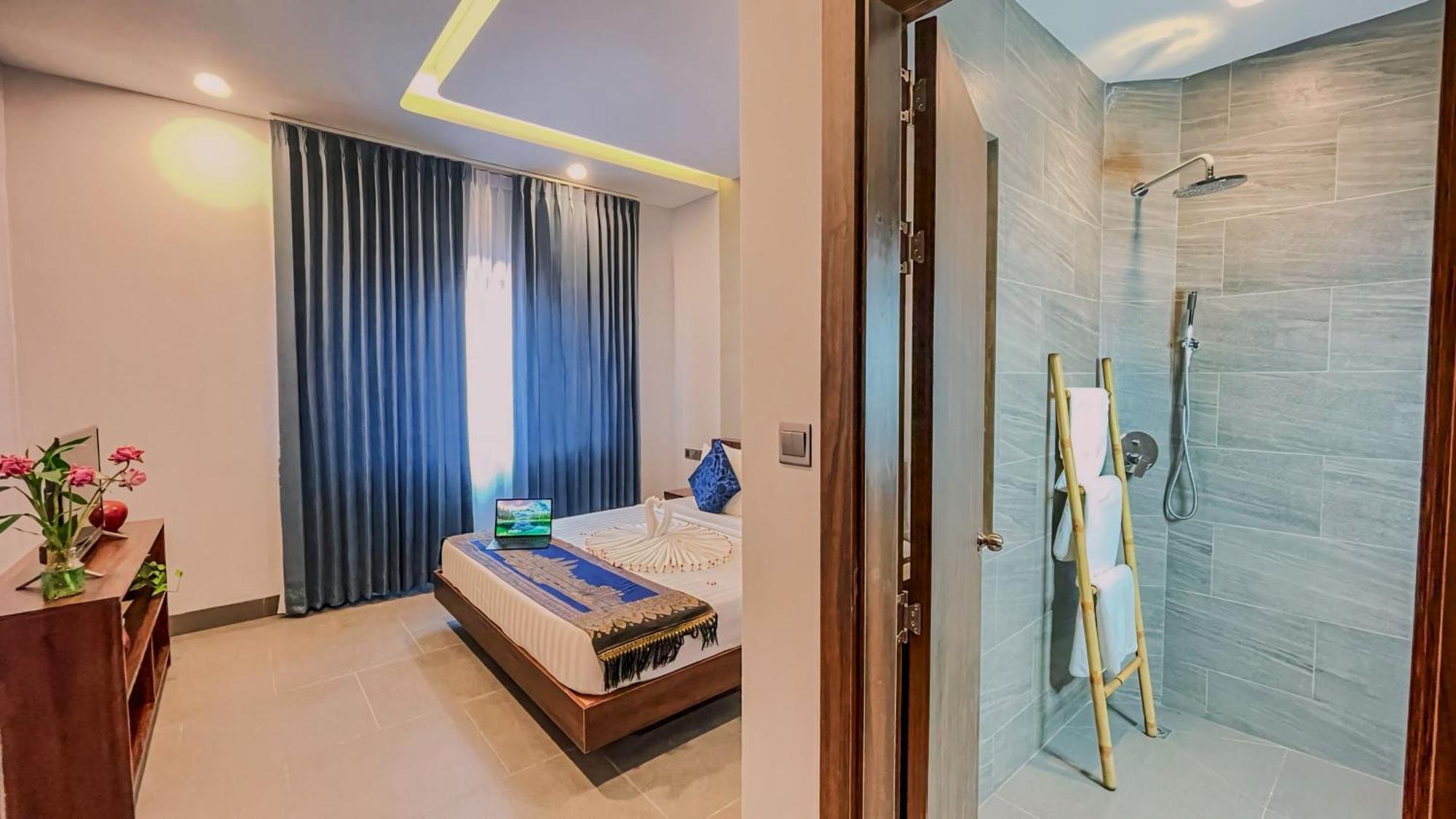 Hotel The Luxury Siem Reap Exterior foto