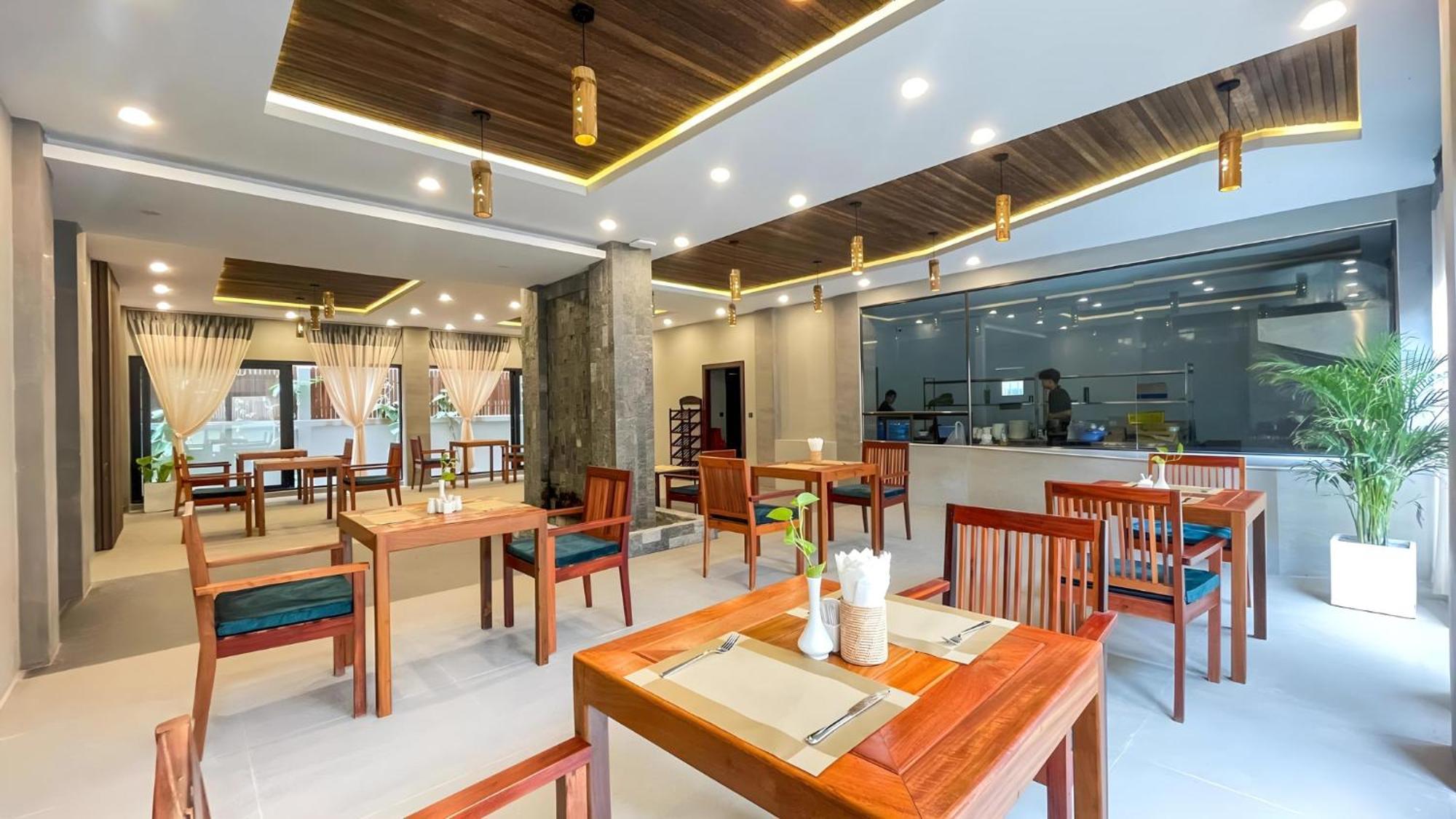 Hotel The Luxury Siem Reap Exterior foto