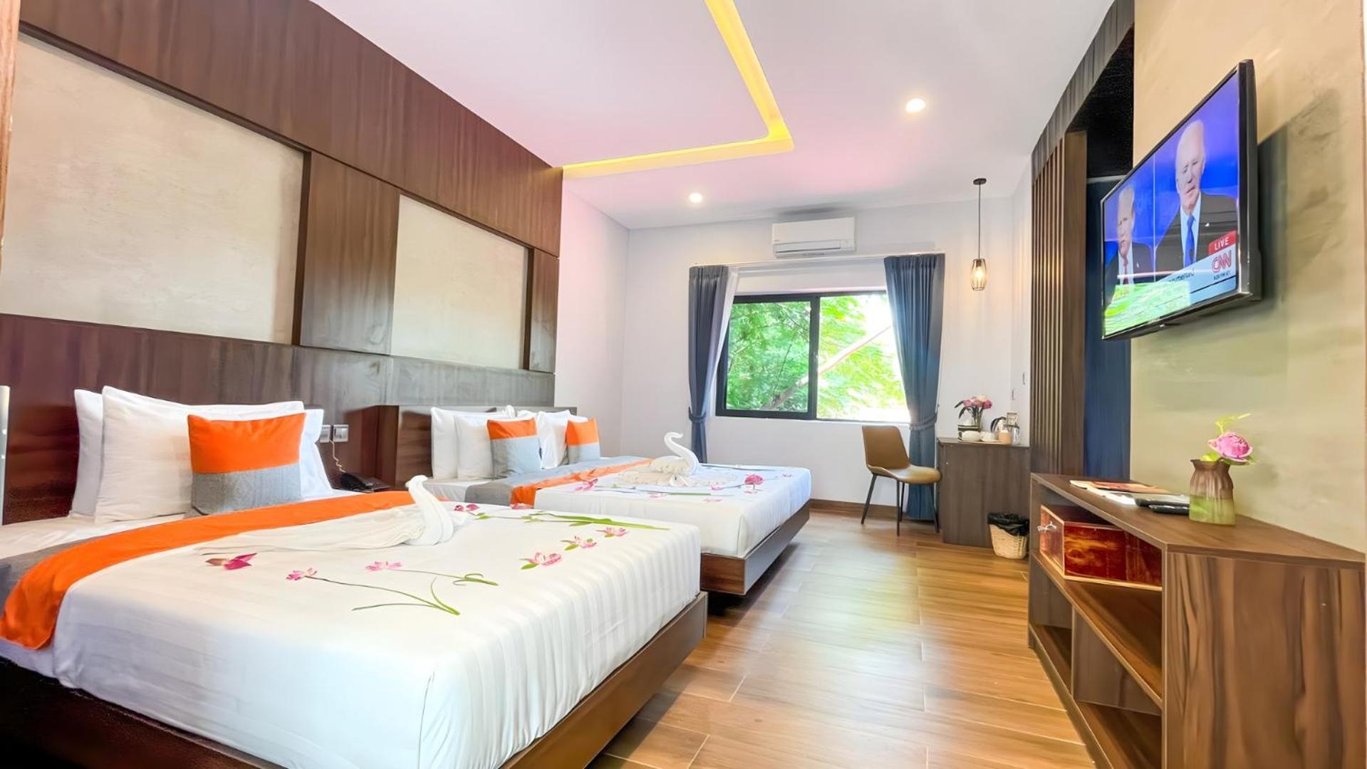 Hotel The Luxury Siem Reap Exterior foto